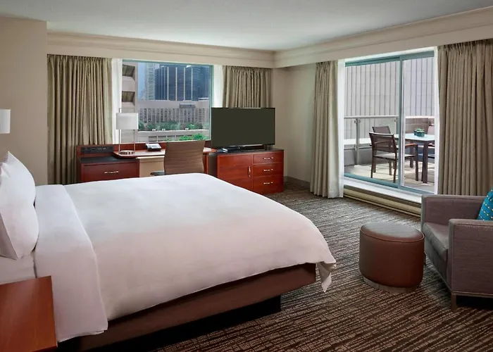 Upper Floors King Room